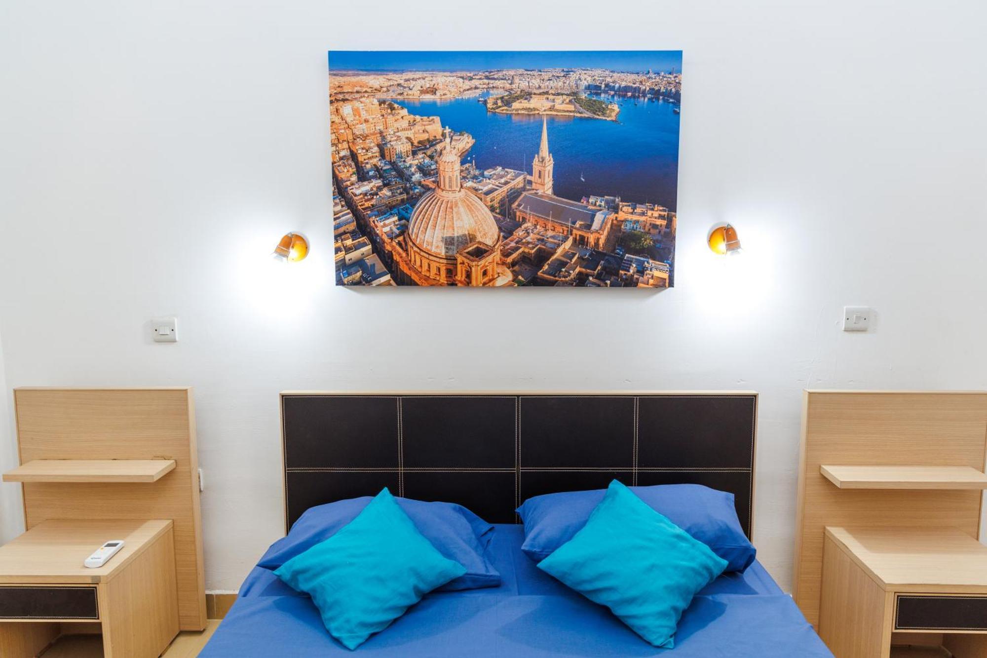 Stylish St.julians 2 Bedroom For Rent In The Centre With Terrace Apartment *